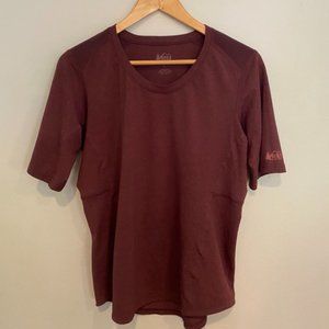 REI DriFit Hiking Shirt - Fitted - Burgundy - XL